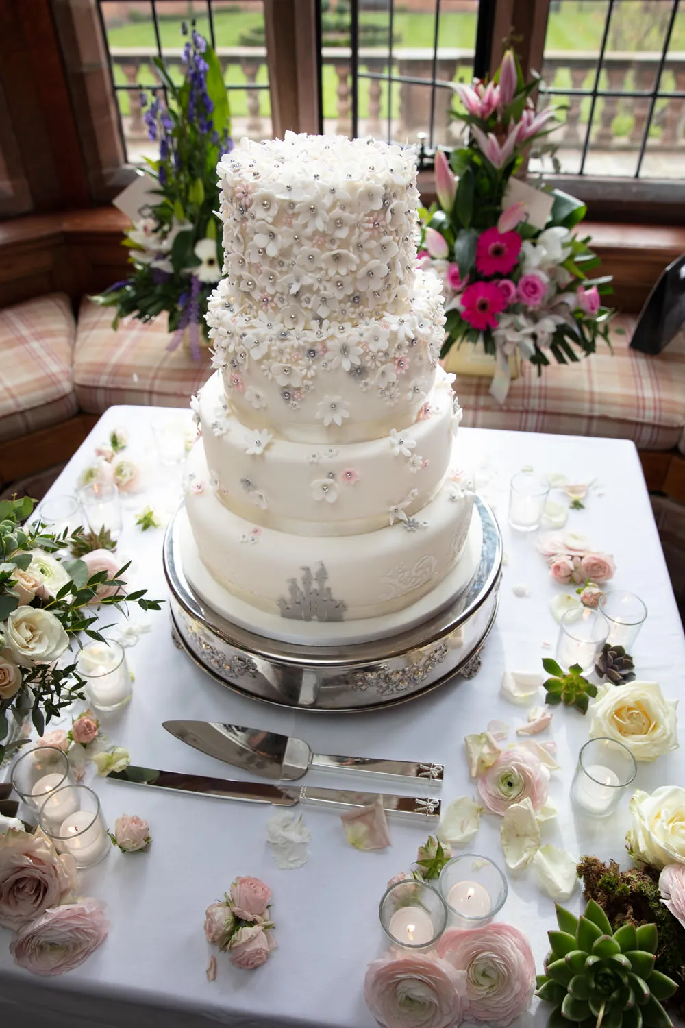 Inglewood Manor wedding photography — Ledsham, Cheshire — 14