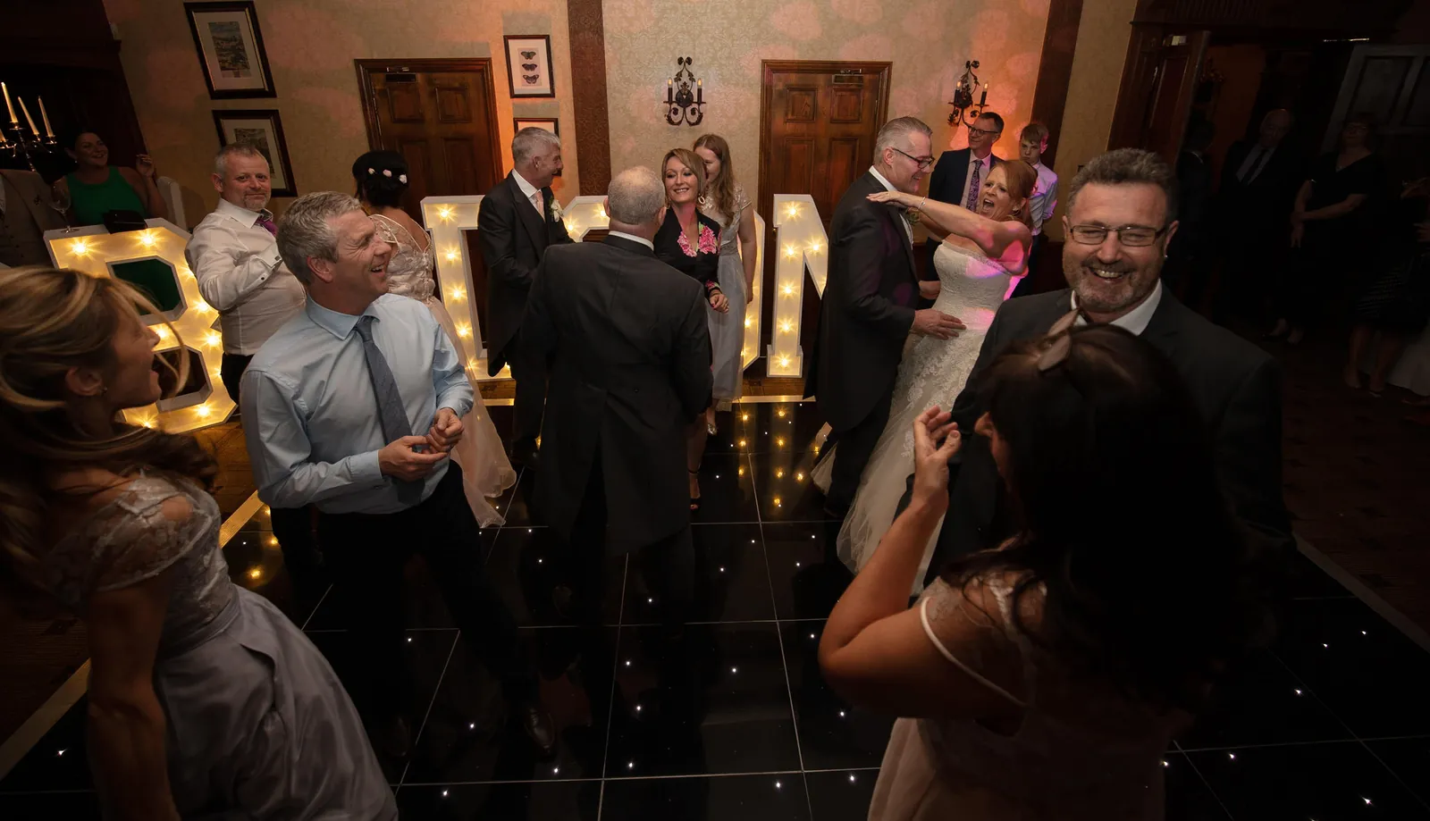 Sarah & John wedding at Inglewood Manor — photograph 83