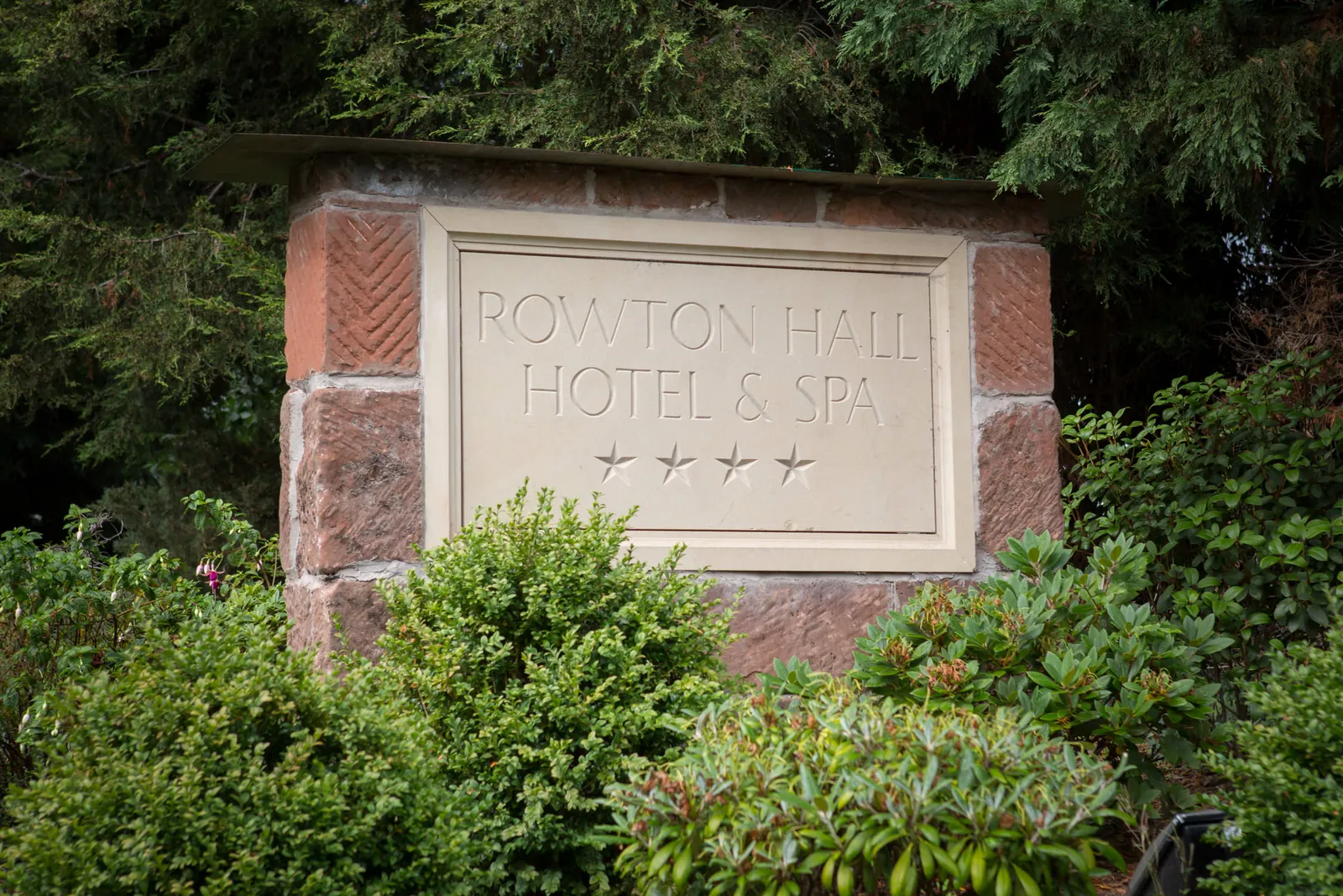Tanya & Ash — wedding at Rowton Hall, Chester