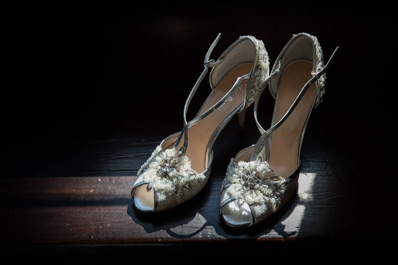 Kelly & Gav wedding at Tyn Dwr Hall — photograph 6