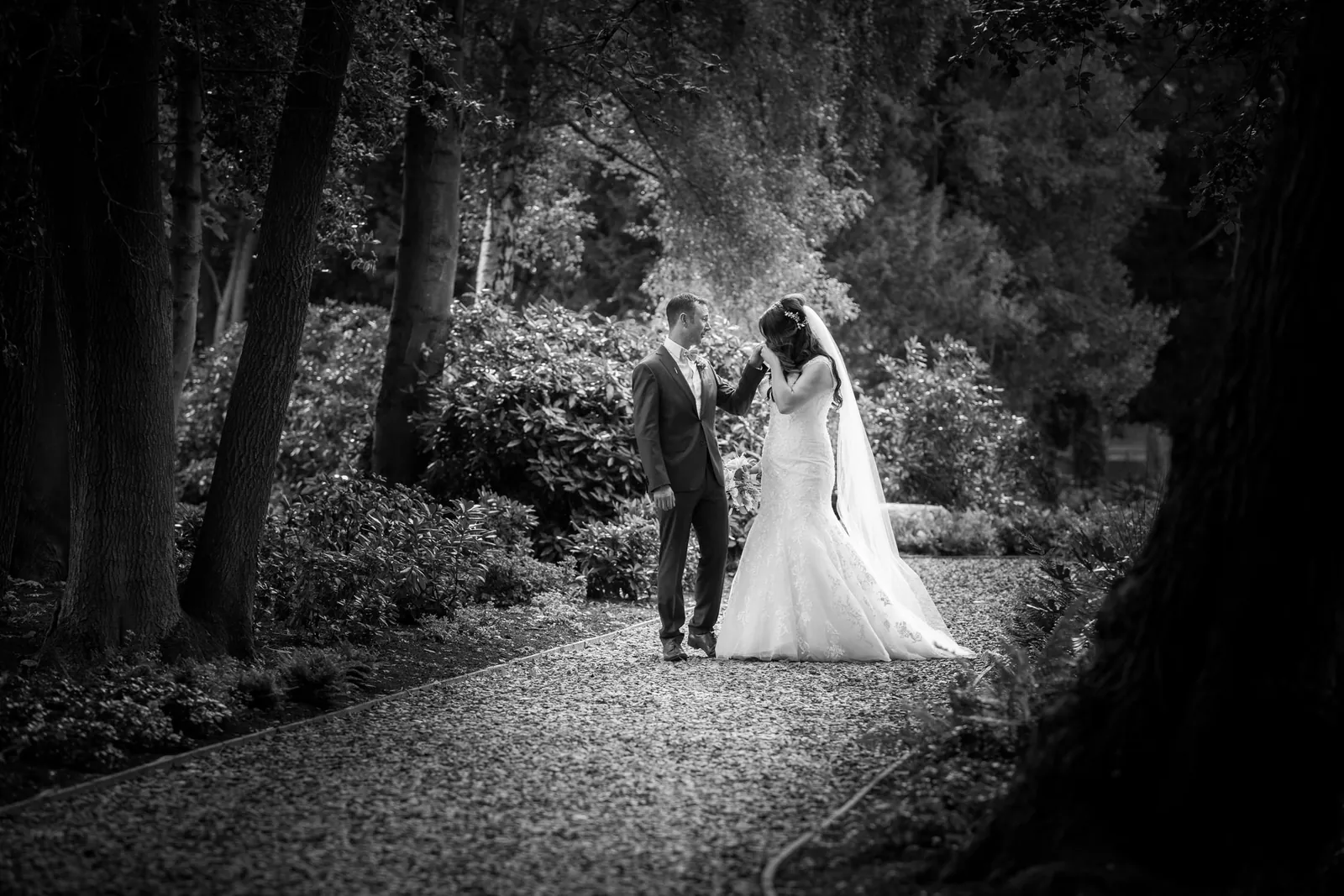 Kelly & Gav wedding at Tyn Dwr Hall — photograph 127
