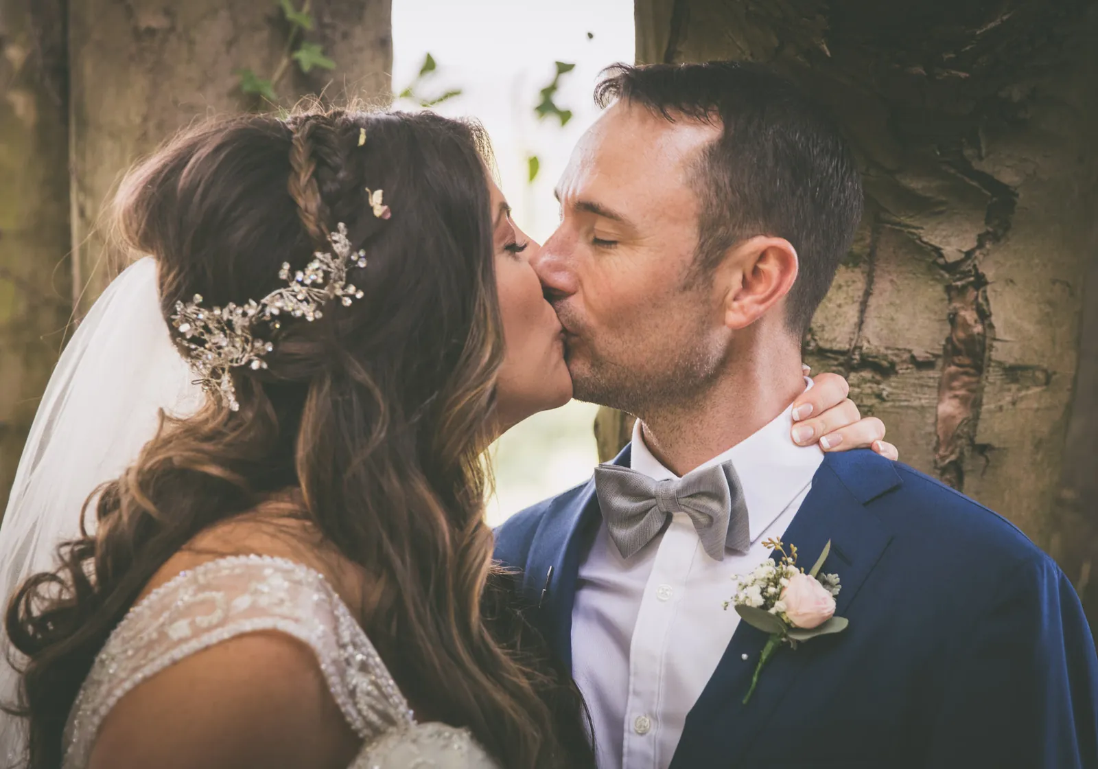 Kelly & Gav wedding at Tyn Dwr Hall — photograph 136